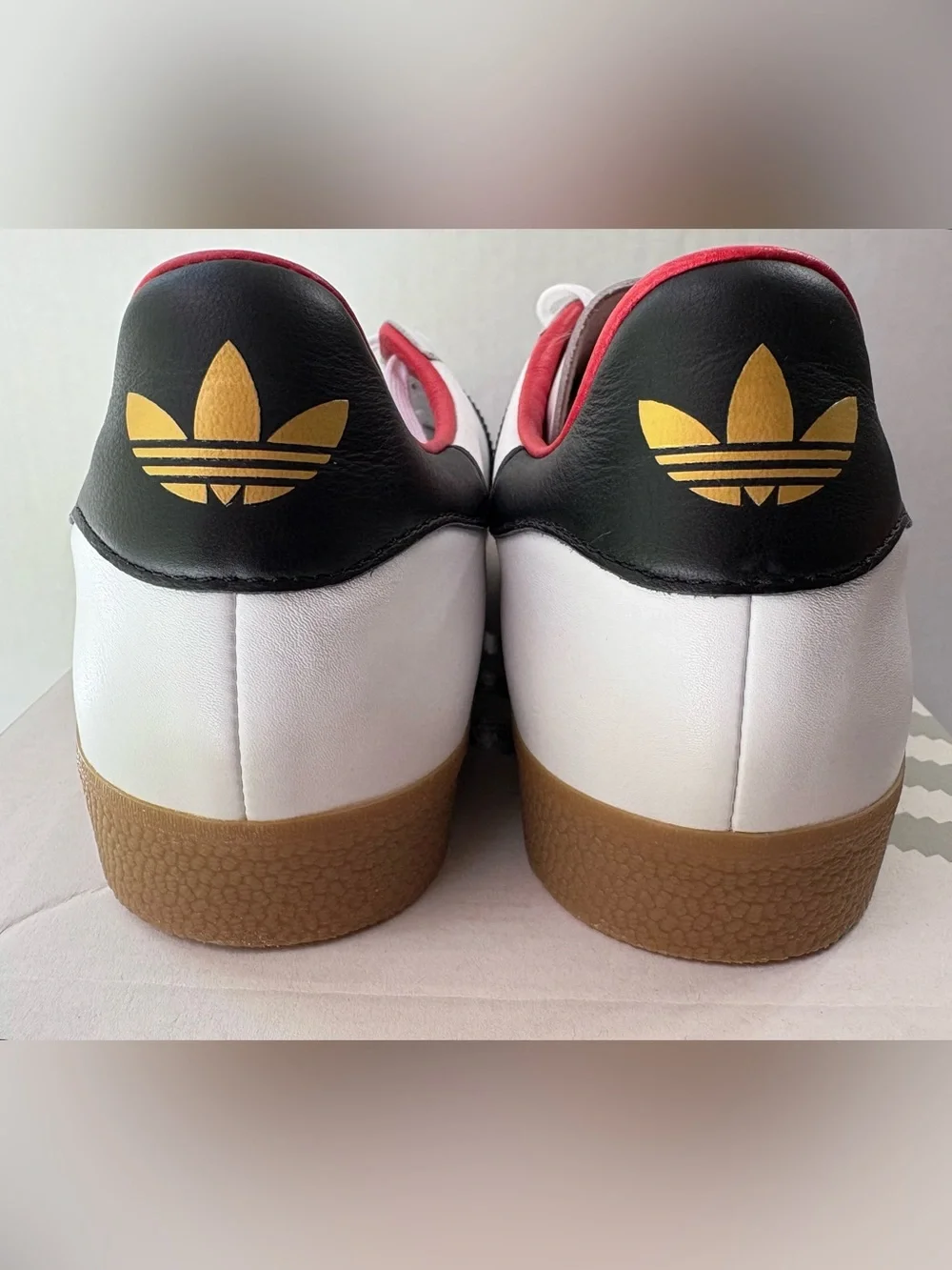 Adidas Deutschland Germany White Black Red Gold Gum Shoes Men’s US 9 M AQ1200